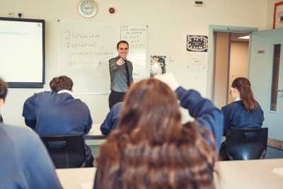 Closing the disadvantage gap and strengthening maths department leadership